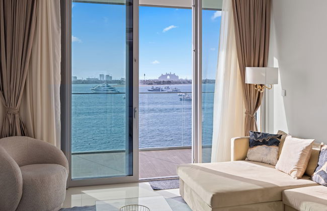 YOUR STAY Apartments Luxury Beachfront Living - Photo 27