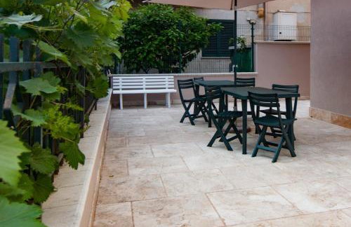 Palazzina Romani-Romani Holidays Apartments - Foto 25