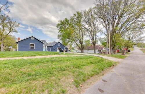 Homey Cottage with Sunroom and Smart TV! - Foto 32