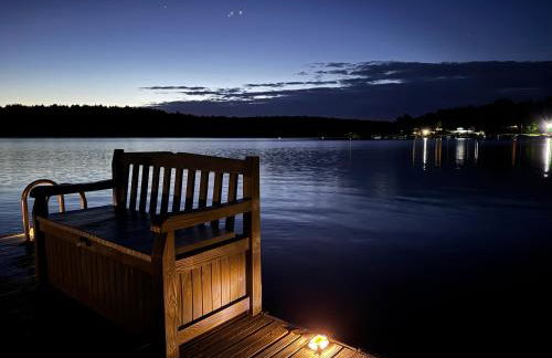 Lakeside Lodge with Studio Apartment - Foto 46