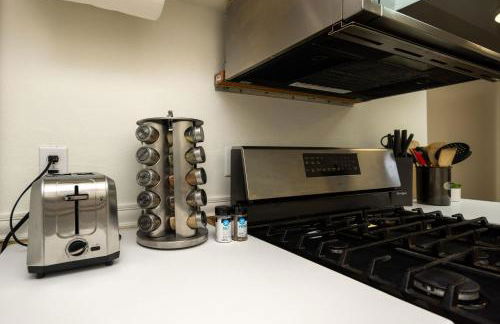 Entire Oceanview Coastal Retreat in Pacifica - Photo 15