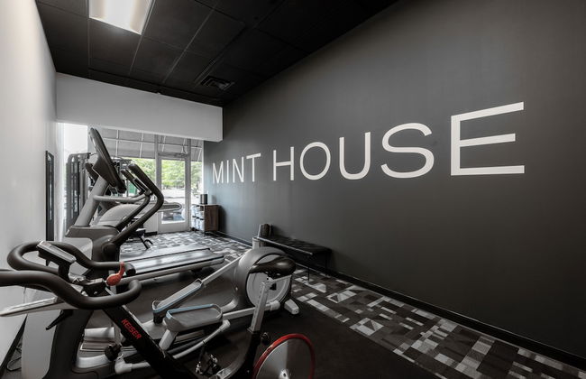 Mint House Greenville - Downtown - Foto 50