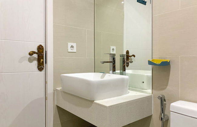 Comfort And Enjoy Living 2Br At Daan Mogot City Apartment - Foto 17