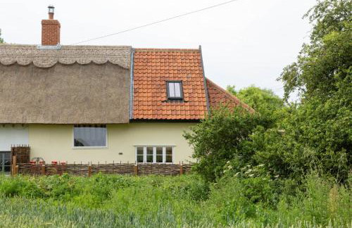 Honeysuckle Cottage - Foto 46