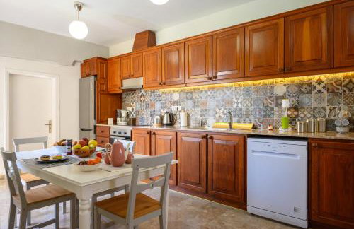 Mansion House - Photo 14