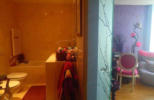 LxRiverside Suite Apartment - Photo 23