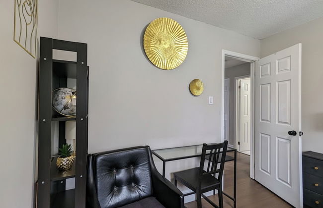 Mississauga Manor - Meadowvale - Foto 36