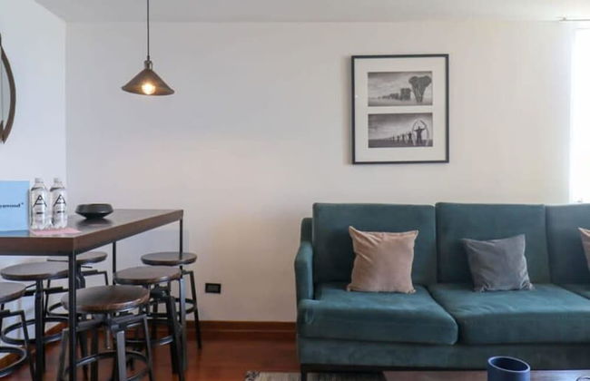 w Stylish 3BR With Ocean View in Miraflores - Photo 25