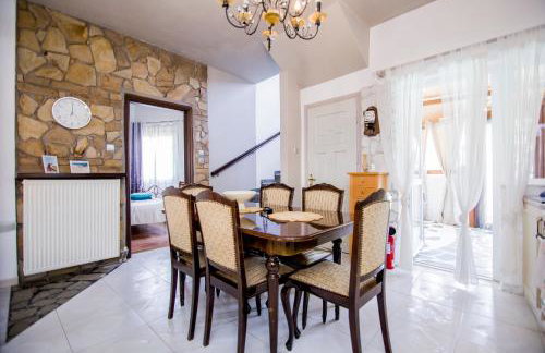 Ultimate Aqua Dreamscape at Villa Olympiada - Foto 18