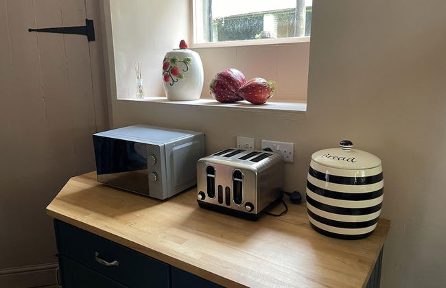 Stunning 2-bedroomed Cottage - Foto 9