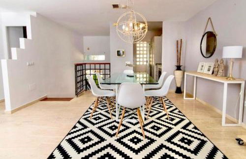 Sea frontline stylish beach House - Foto 6