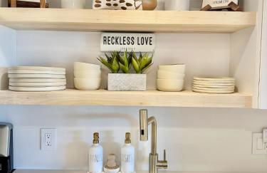 Villa Valbuena Gem Key Largo 2 Kings Marina Pickleball Tennis 3 Pools Remodeled 2025 - Foto 17