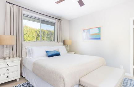 Vista by Avantstay Stunning Estate w/ Views of the Pacific Ocean Pool & Spa - Photo 38