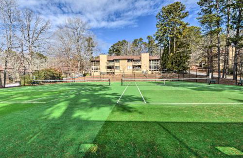 Walk to Lake Keowee Salem Townhome with Deck - Foto 34