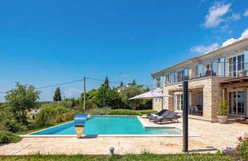 Villa Plava with Panoramic Seaview and big pool - Foto 45
