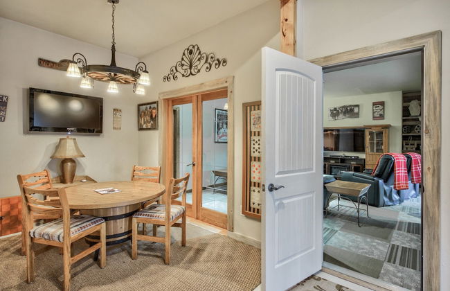 Mountain Getaway Cabinhot Tub & Pool Table4bd - Foto 31