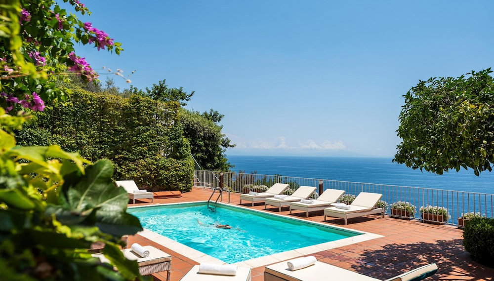 Villa Bijoux - Luxury Villa Sea View - Foto 1, Habitación