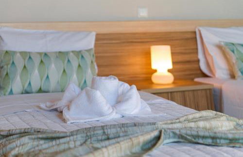 Tranquil sea view villa with private pool, just 2km from the beach! - Foto 19