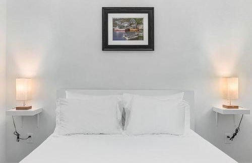 The Sweetest Hideaway - 81 Walkscore! - Foto 11