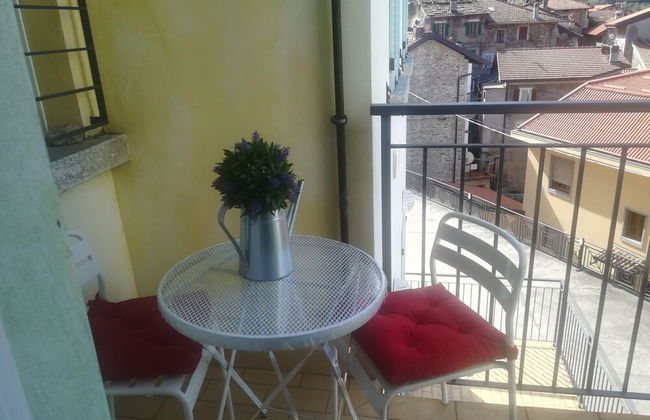 Romantic Penthouse on Lake Como - Photo 15