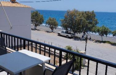Eirini Apts On the beach - Foto 62