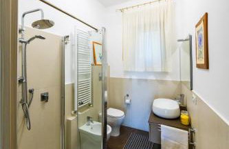 Sicily Authentic Cottage, Outdoor Hot Tub & Century-Old Olive Park, Donna Caterina House - Foto 21