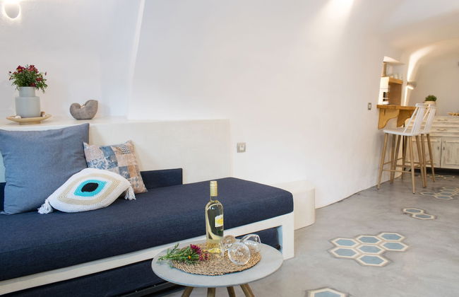 Stoa Cave Villas - Photo 23