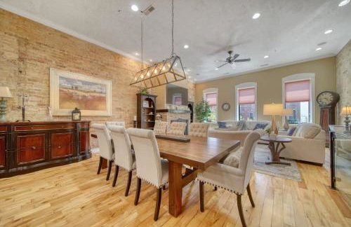Luxury Downtown South Haven Condo With Rooftop Deck - Photo 4