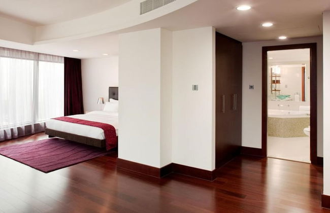 Jumeirah Living - World Trade Centre - Photo 2