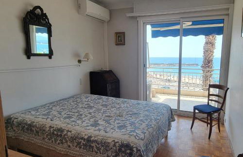 Apartment with terrace at the foot of the beach - Foto 8