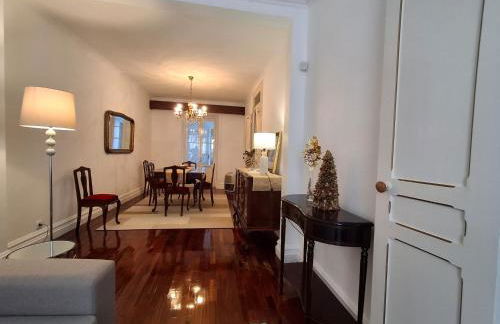 Grandparents' House - Photo 6