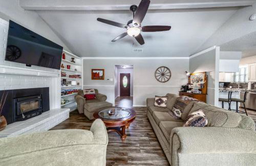 Private Pool, Entire House, In the Center of DFW - Foto 21