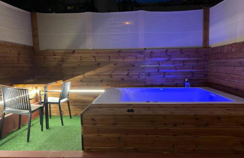 Jacuzzi studio close to athens airport!! - Foto 20