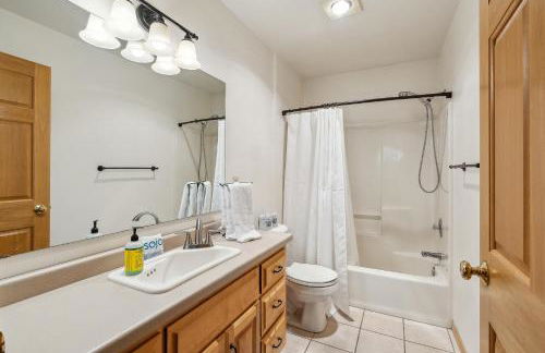 Top of the Hill Cabin by Simple Life Rental - Foto 20