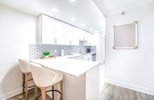 Coastal Escape Walk to Beach Pool and Gym - Photo 53