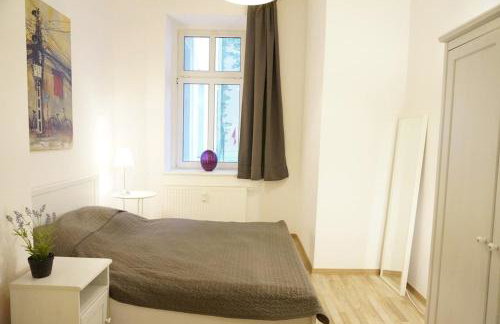 Central 2 bedroom flat for families & calm guests - Foto 4