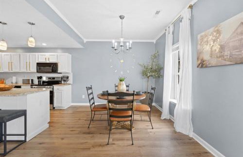 Spacious King Suite, Game Room, Patio, Firepit - Foto 56