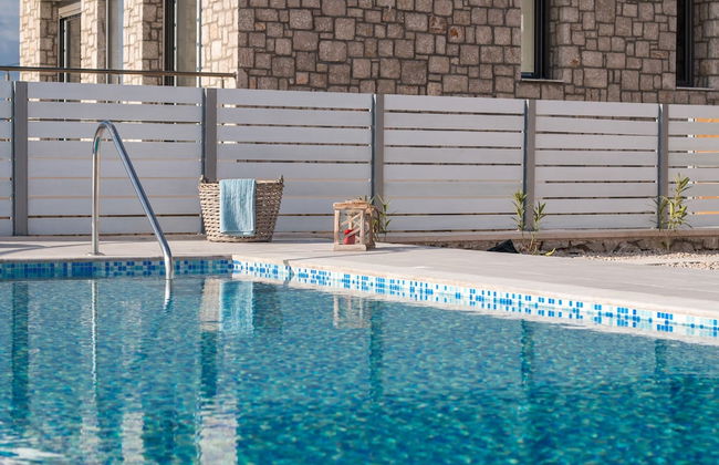 Francis & Gregorys Luxury Villas - Photo 20