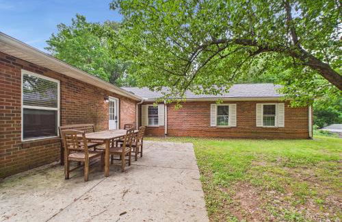 The Ransom Estate 9BR Oasis Near WFU & Reynolda - Foto 37