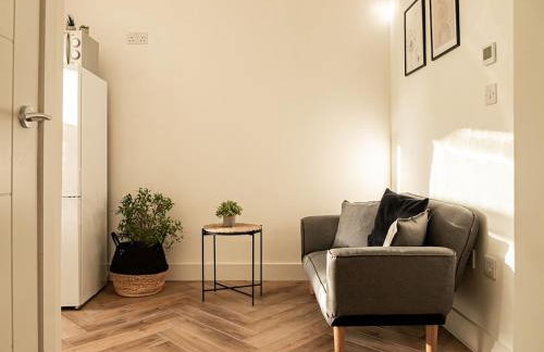 Cosy 2 Bedroom Apartment - Free Parking, Fast WiFi and Smart TV by Tejza Property - Foto 13
