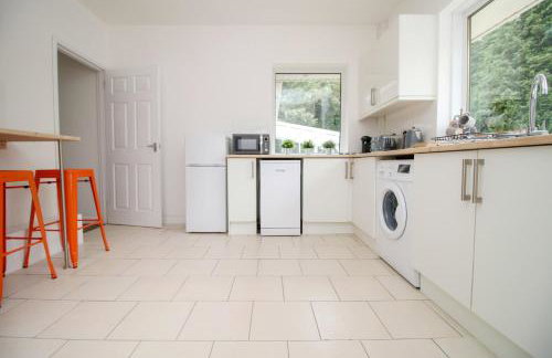 The Lockett Wonderful Large Bungalow Plympton, Plymouth Free Parking By STAE-Homes - Foto 14