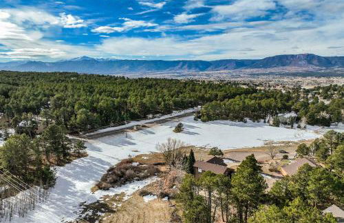 Monument Gym Trails & Lake Dog Friendly Hot Tub - Foto 104
