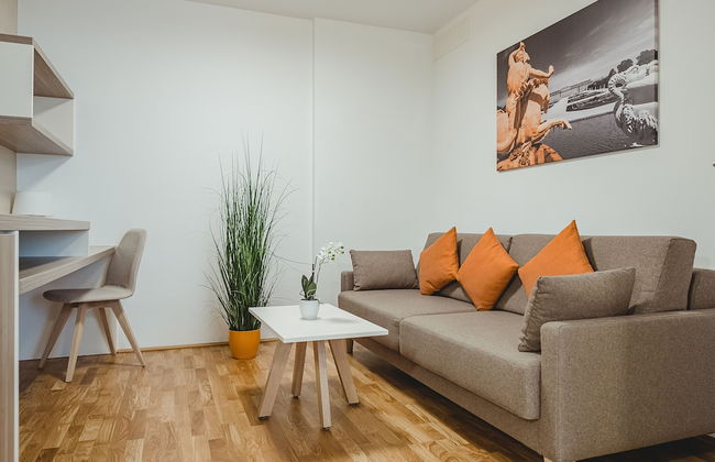 Oliver Apartments - Photo 40