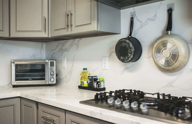 Comfy Retreat With Yard & Cozy Interiors - Foto 17