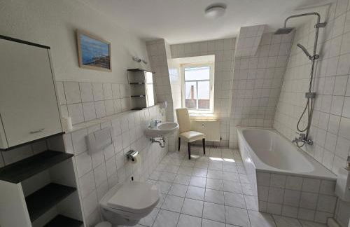 FERIENWOHNUNG 44m2 APARTMENT WOHNUNG im ZITTAUER STADTZENTRUM INNENSTADT INNENRING TOP LAGE MARKT UND RATHAUS NÄHE - Foto 9