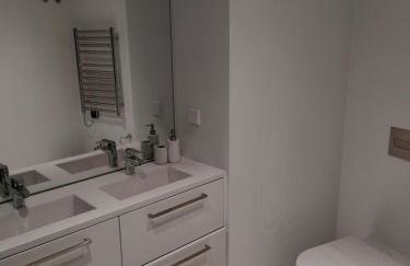 Lisbon, Wifi, AC - Foto 11