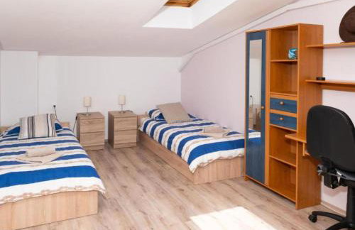 Five Bedroom Villa With Pool - Foto 22