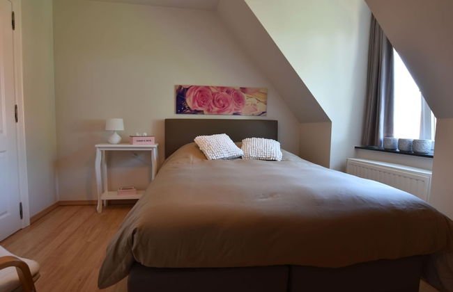 Tasteful Mansion in Lichtervelde with Hot Tub - Foto 3