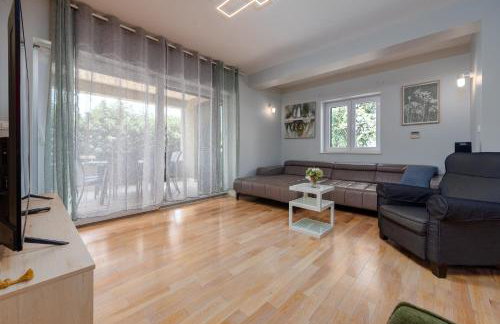 Villa Field Hill with Swimming Pool and Tennis Court - Foto 18