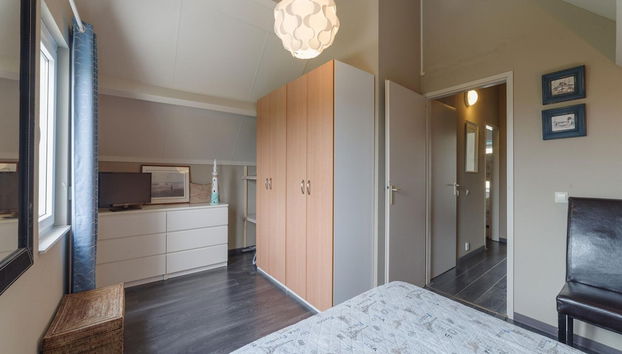 Holiday Home in Zeeland With Spacious Garden - Foto 3, Habitación